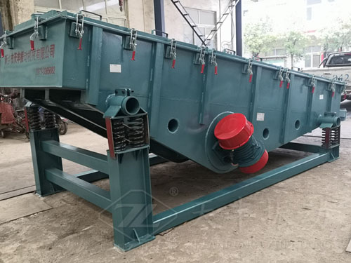 煤泥烘干直線振動篩如何保養(yǎng)呢？